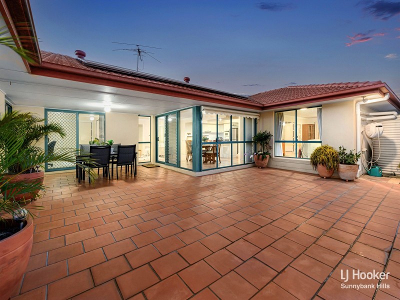 47 Norfolk Place, Wishart QLD 4122