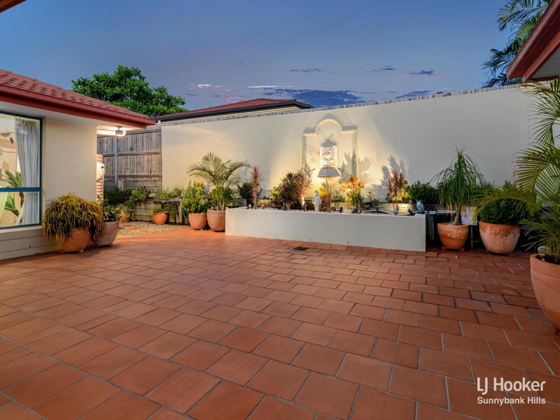 47 Norfolk Place, Wishart QLD 4122