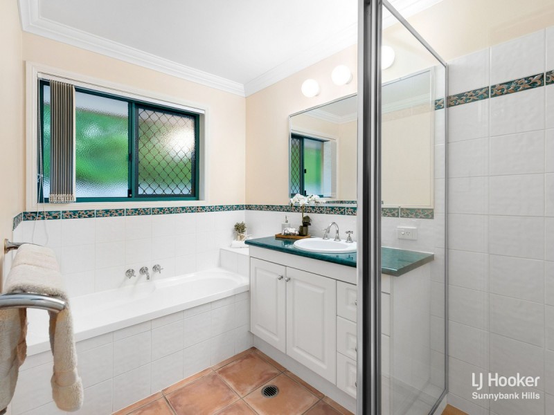 47 Norfolk Place, Wishart QLD 4122