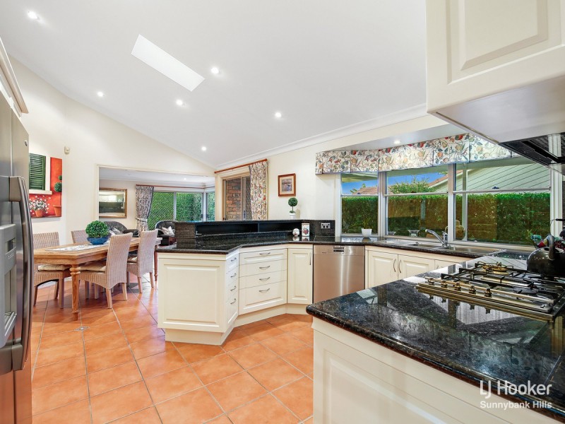 2 Excelsa Street, Sunnybank Hills QLD 4109