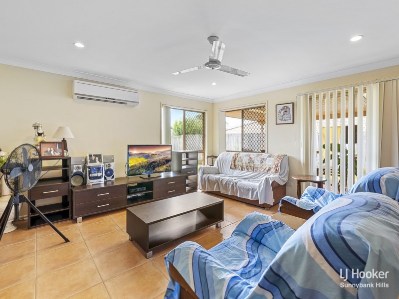 25 Murramarang Drive, Parkinson QLD 4115