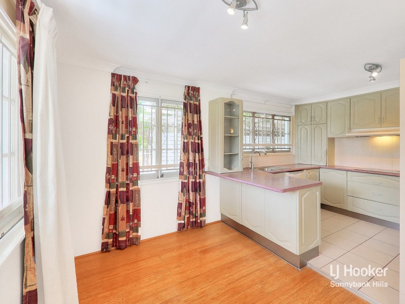 21 Bluegum Street, Macgregor QLD 4109