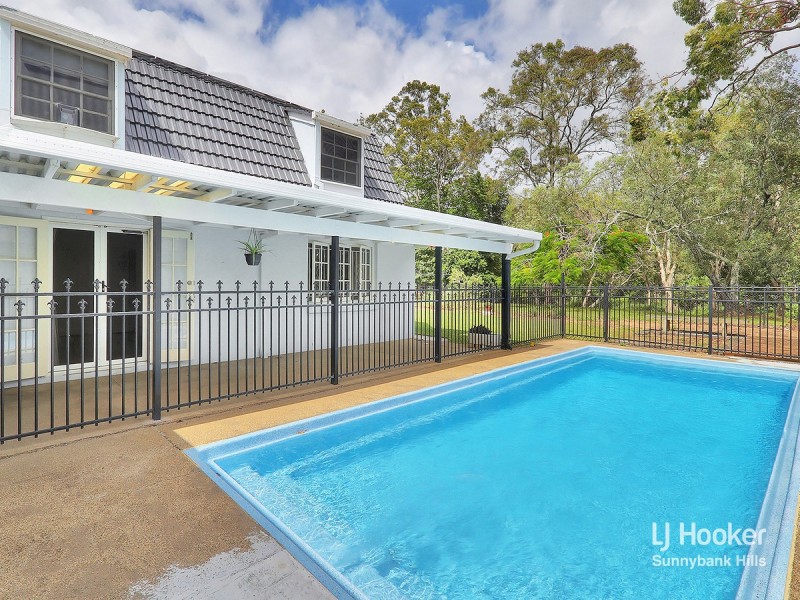 21 Bluegum Street, Macgregor QLD 4109