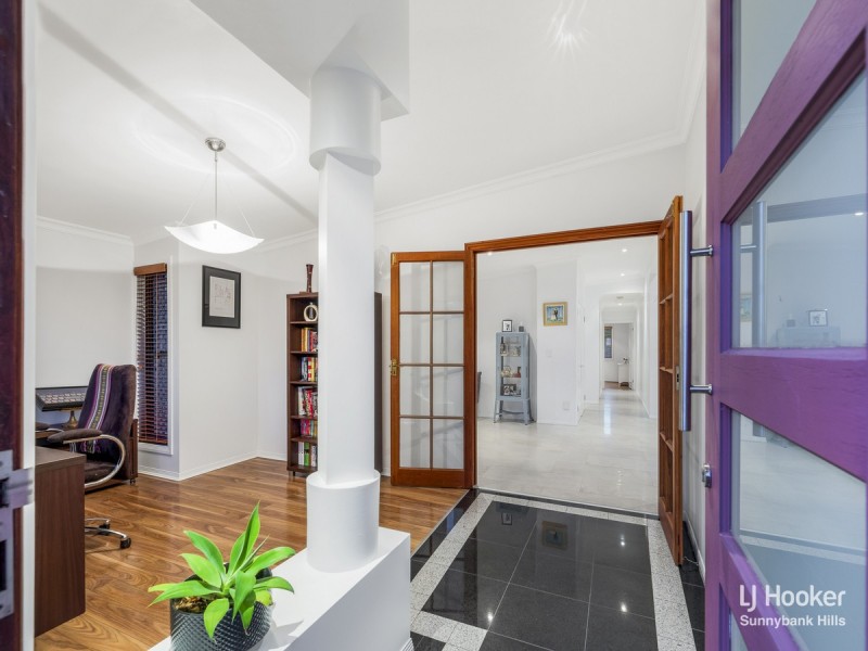 47 Tantanoola Street, Parkinson QLD 4115