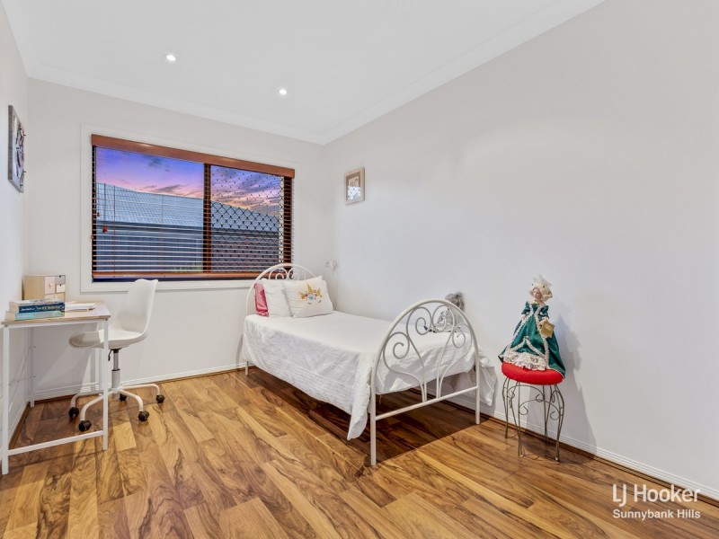 47 Tantanoola Street, Parkinson QLD 4115