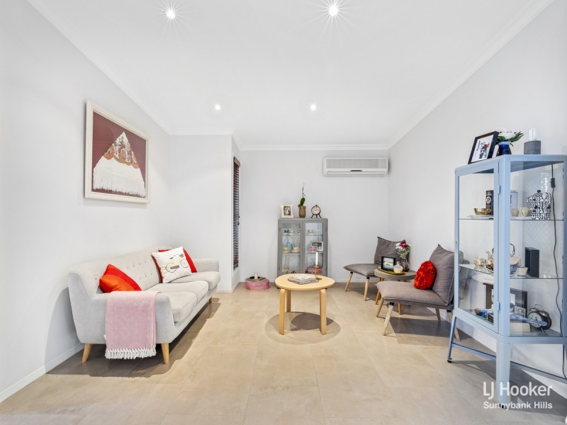 47 Tantanoola Street, Parkinson QLD 4115