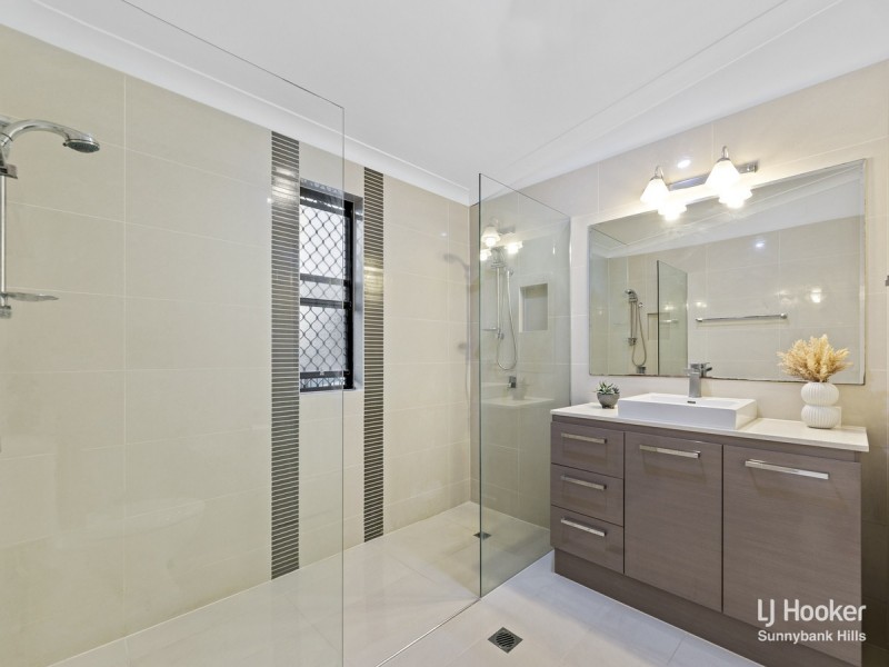 47 Tantanoola Street, Parkinson QLD 4115