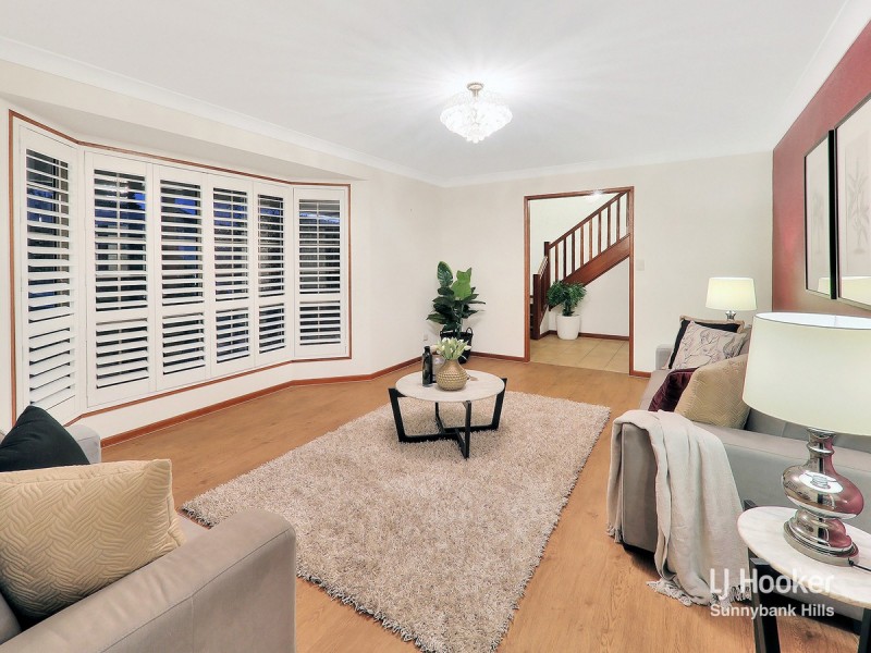 12 McKinley Court, Stretton QLD 4116