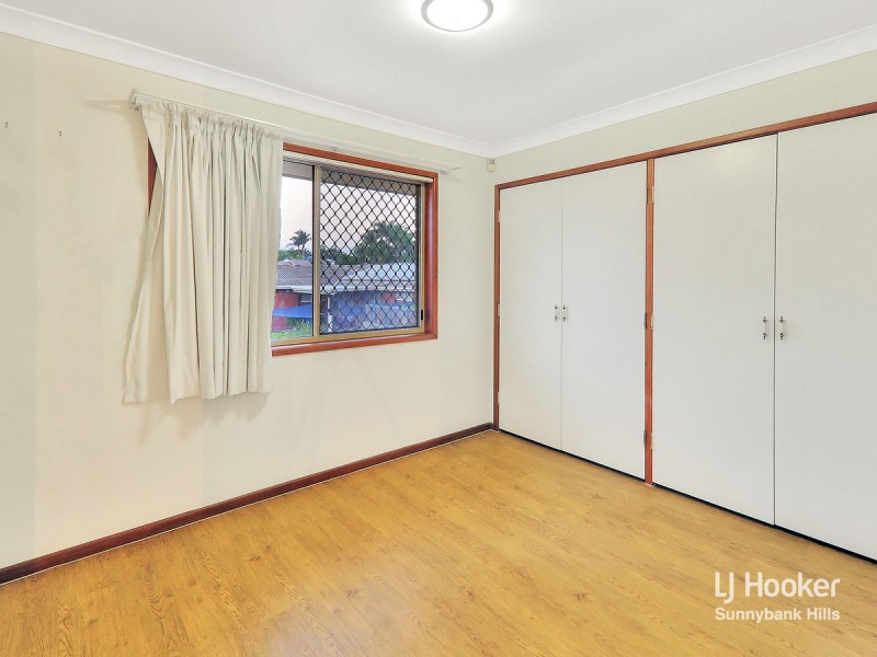 12 McKinley Court, Stretton QLD 4116