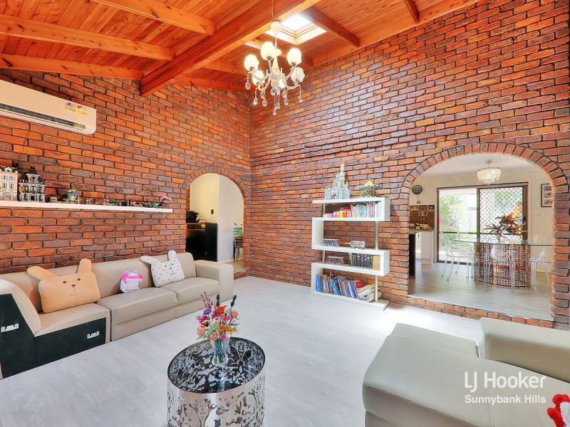 3 Venosa Place, Sunnybank Hills QLD 4109