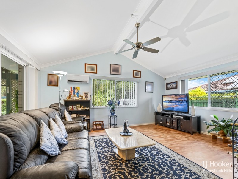 3 Dalwood Street, Calamvale QLD 4116