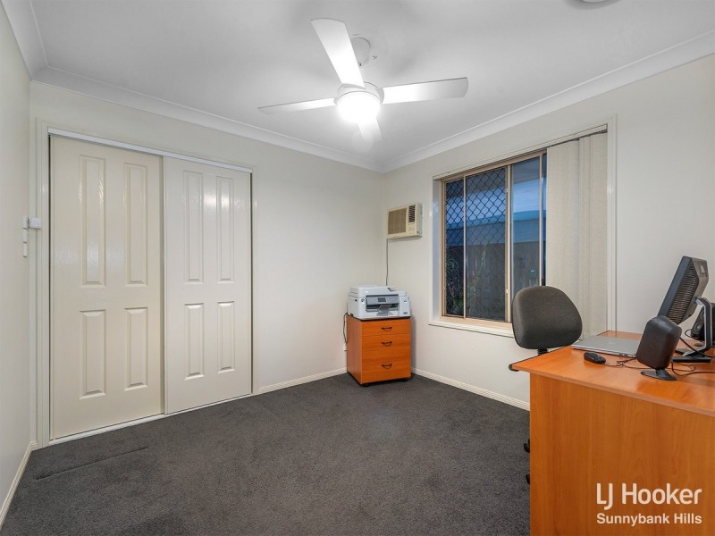 11 Coventry Place, Wishart QLD 4122