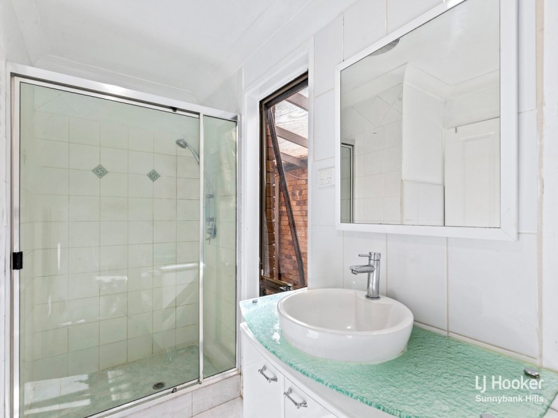 134 Pinelands Road, Sunnybank Hills QLD 4109