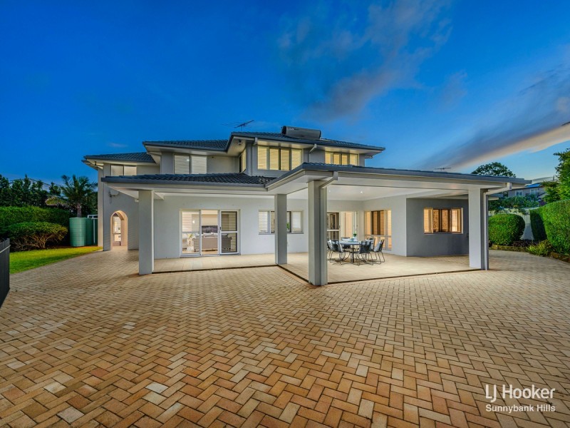 19 Magenta Place, Wishart QLD 4122