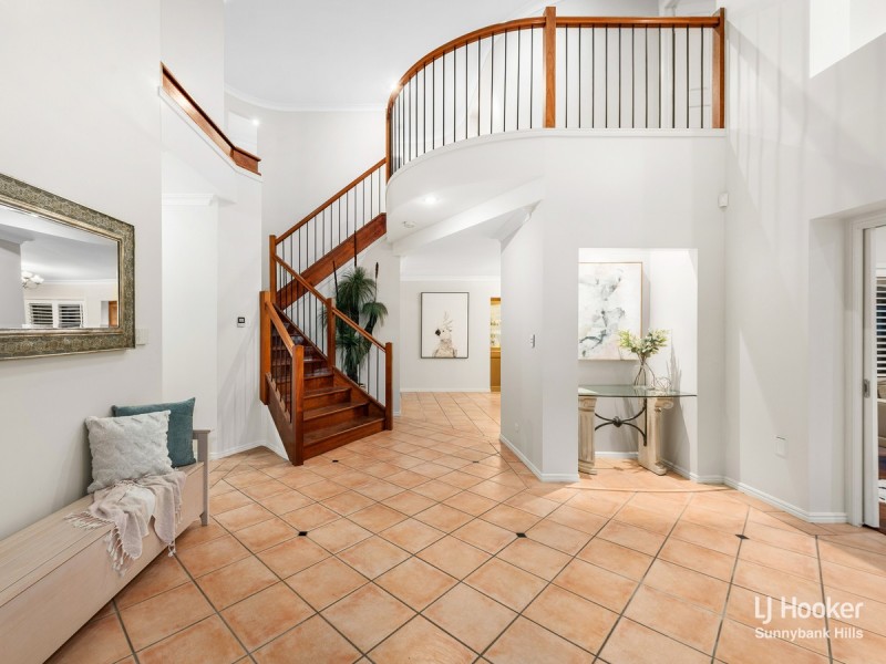 19 Magenta Place, Wishart QLD 4122