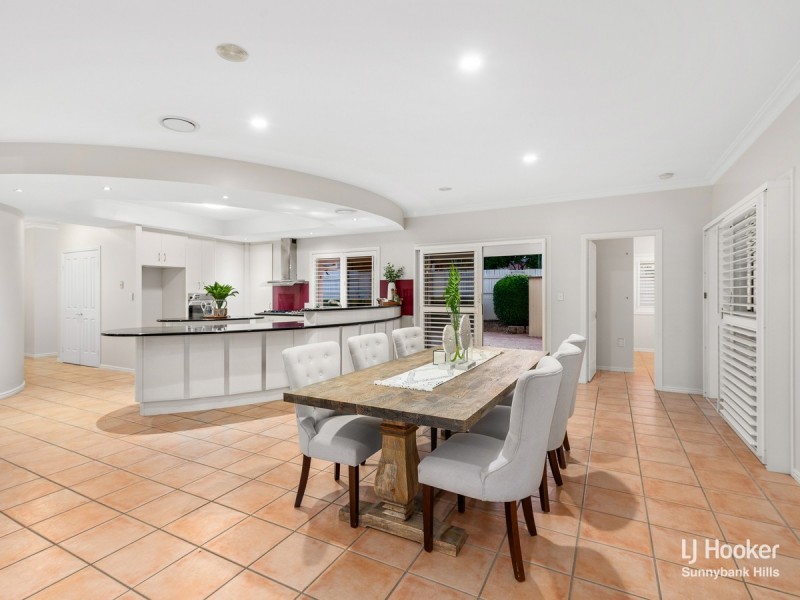 19 Magenta Place, Wishart QLD 4122