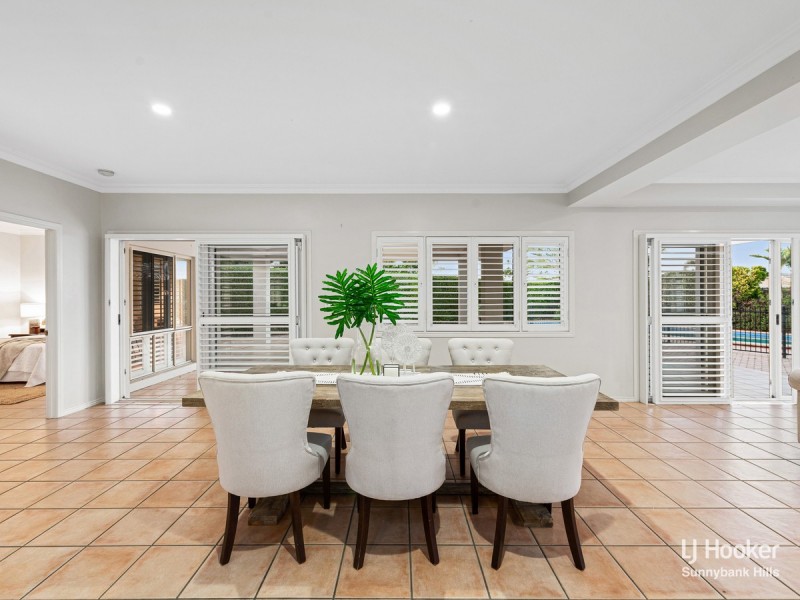 19 Magenta Place, Wishart QLD 4122