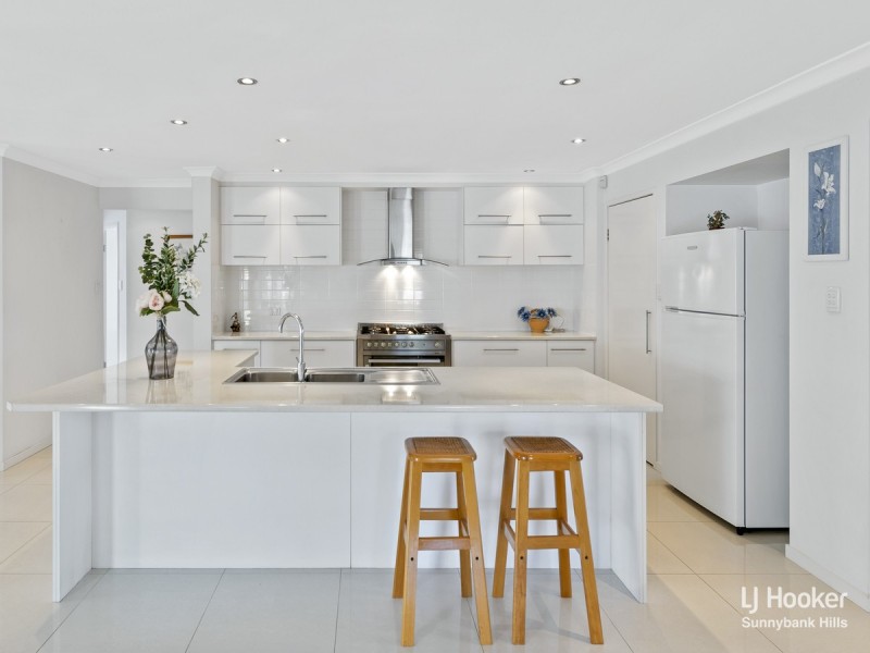 16 Copia Street, Calamvale QLD 4116