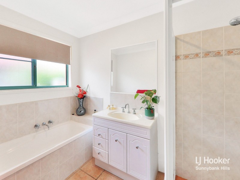 5/12 Angel Street, Eight Mile Plains QLD 4113