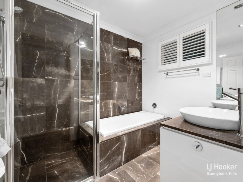 11 Bakewell Street, Mount Gravatt East QLD 4122