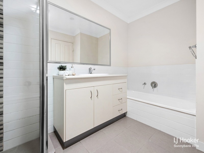 8/18 Mornington Court, Calamvale QLD 4116