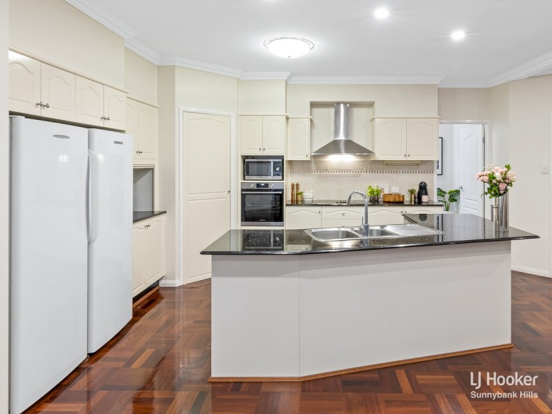 37 Toorak Place, Runcorn QLD 4113