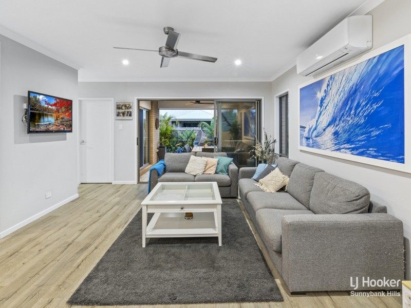 76 Brookbent Road, Pallara QLD 4110