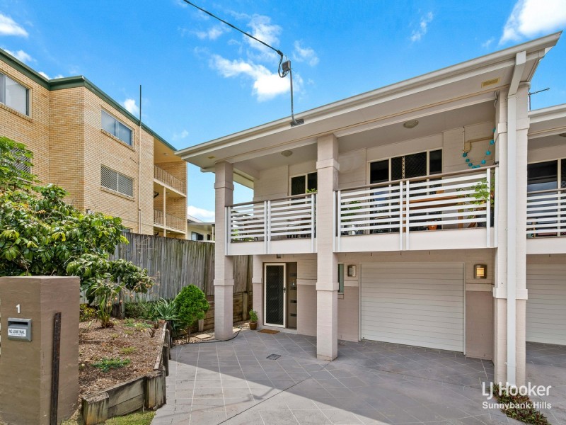1/31 McLay Street, Coorparoo QLD 4151