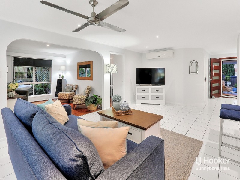 35 Ingluna Circuit, Eight Mile Plains QLD 4113