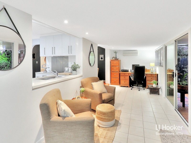 35 Ingluna Circuit, Eight Mile Plains QLD 4113