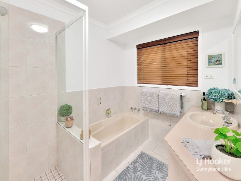 35 Ingluna Circuit, Eight Mile Plains QLD 4113