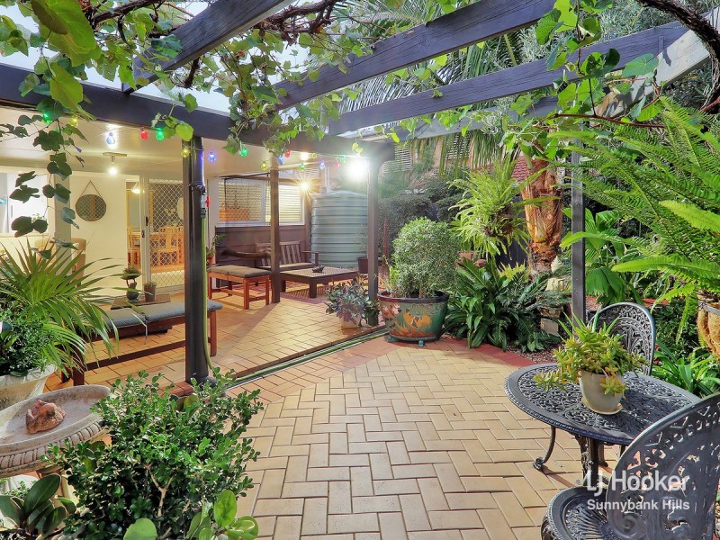 35 Ingluna Circuit, Eight Mile Plains QLD 4113