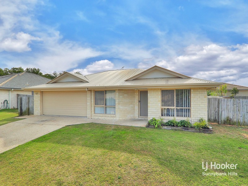 9 Linfield Street, Hillcrest QLD 4118