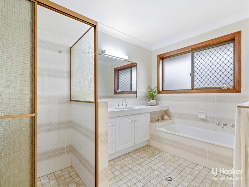 5 Meranti Street, Sunnybank Hills QLD 4109