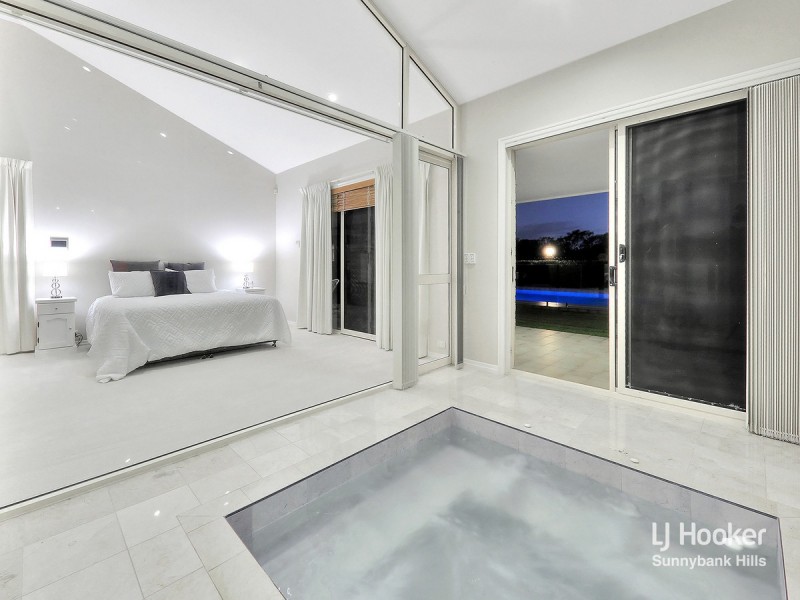 176 Springwood Road, Springwood QLD 4127