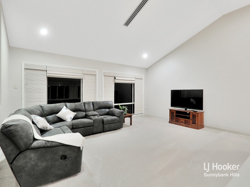 176 Springwood Road, Springwood QLD 4127