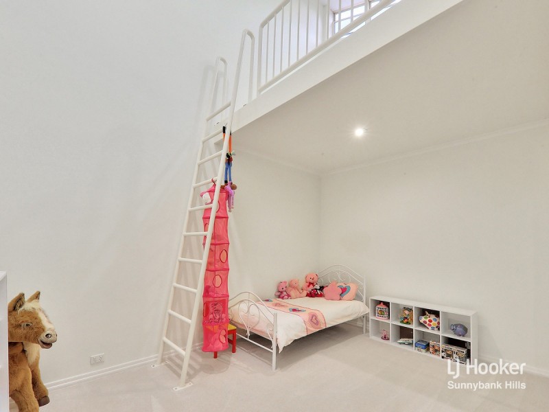 176 Springwood Road, Springwood QLD 4127