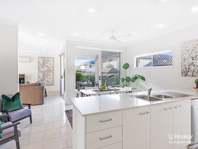 12 Hillcrest Street, Rochedale QLD 4123