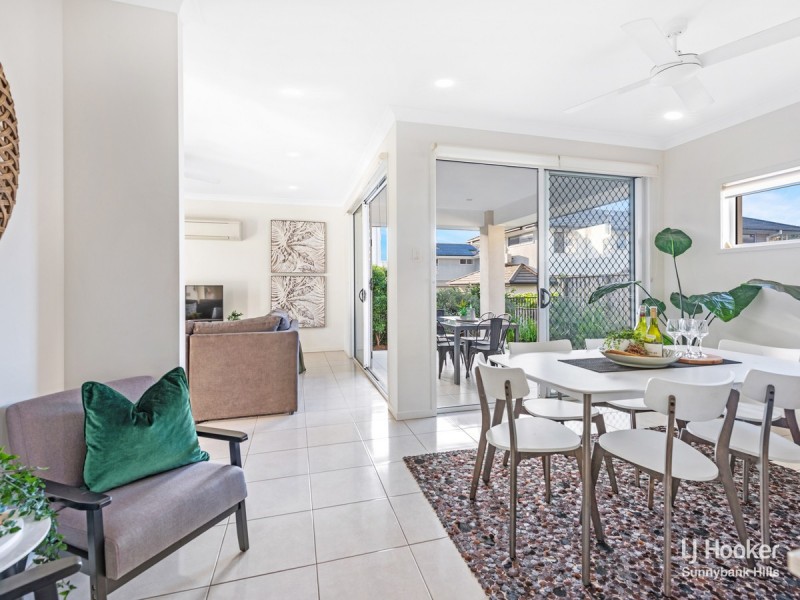 12 Hillcrest Street, Rochedale QLD 4123