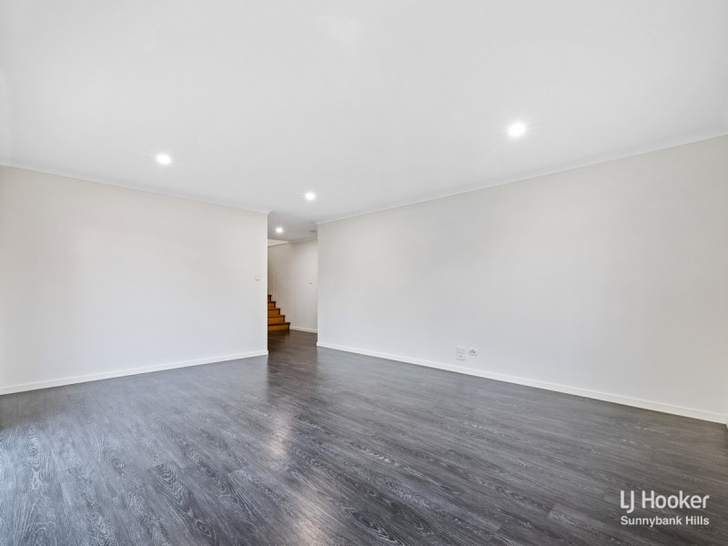 82 Parklands Street, Calamvale QLD 4116
