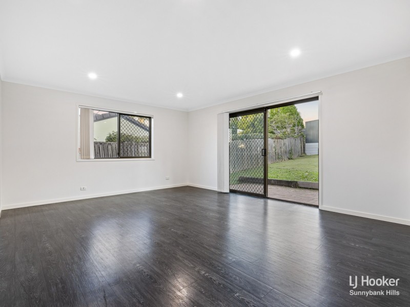 82 Parklands Street, Calamvale QLD 4116