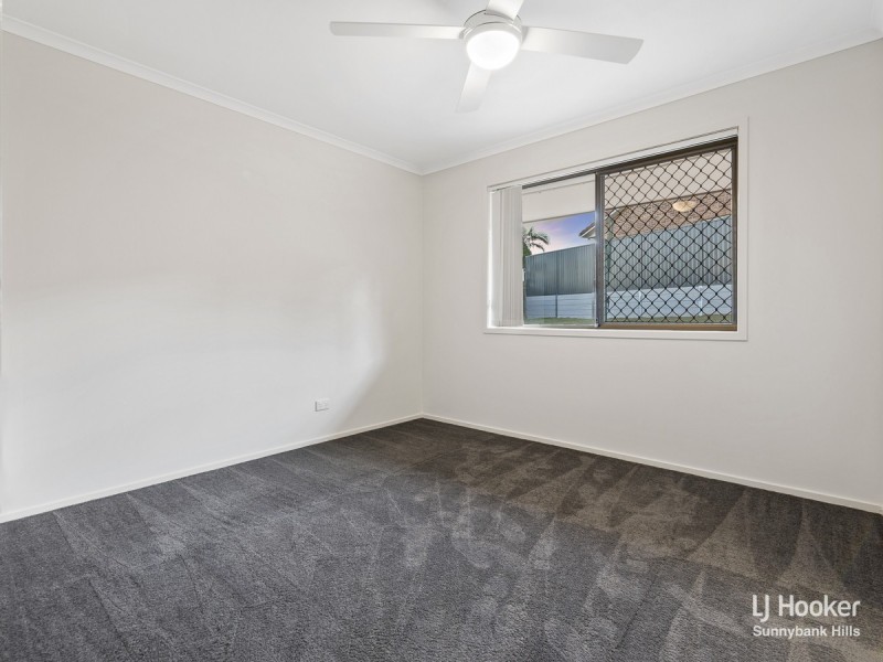 82 Parklands Street, Calamvale QLD 4116