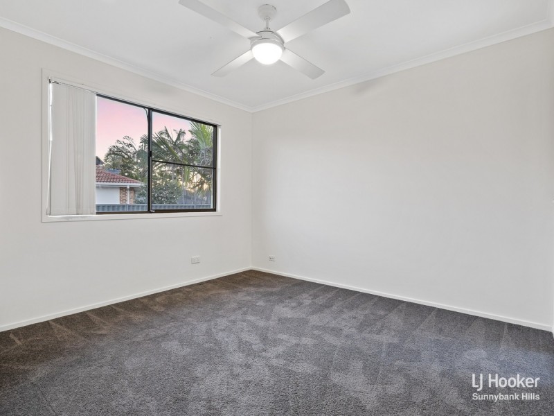 82 Parklands Street, Calamvale QLD 4116