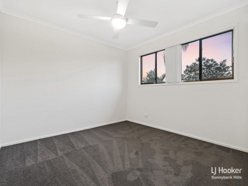 82 Parklands Street, Calamvale QLD 4116