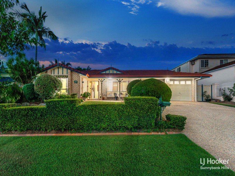 55 Corypha Crescent, Calamvale QLD 4116