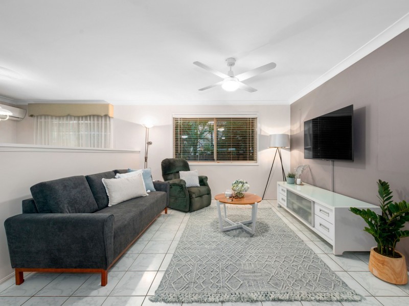 55 Corypha Crescent, Calamvale QLD 4116