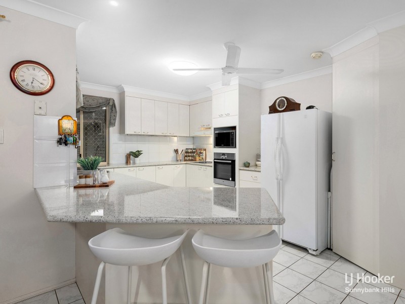 55 Corypha Crescent, Calamvale QLD 4116
