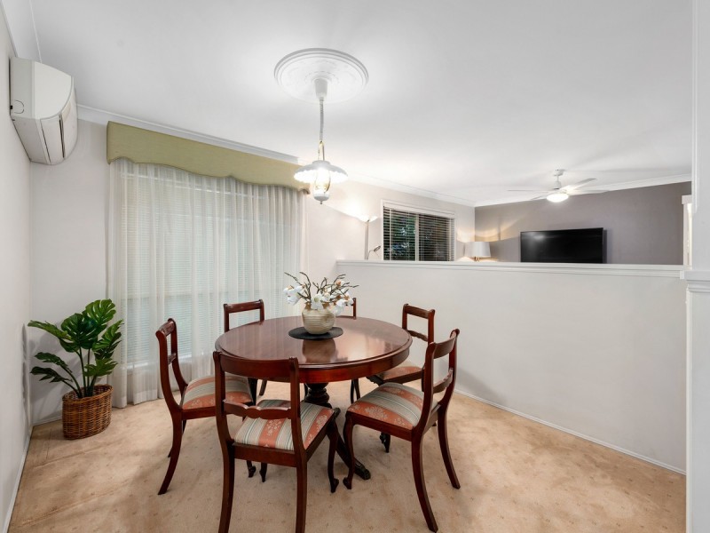 55 Corypha Crescent, Calamvale QLD 4116