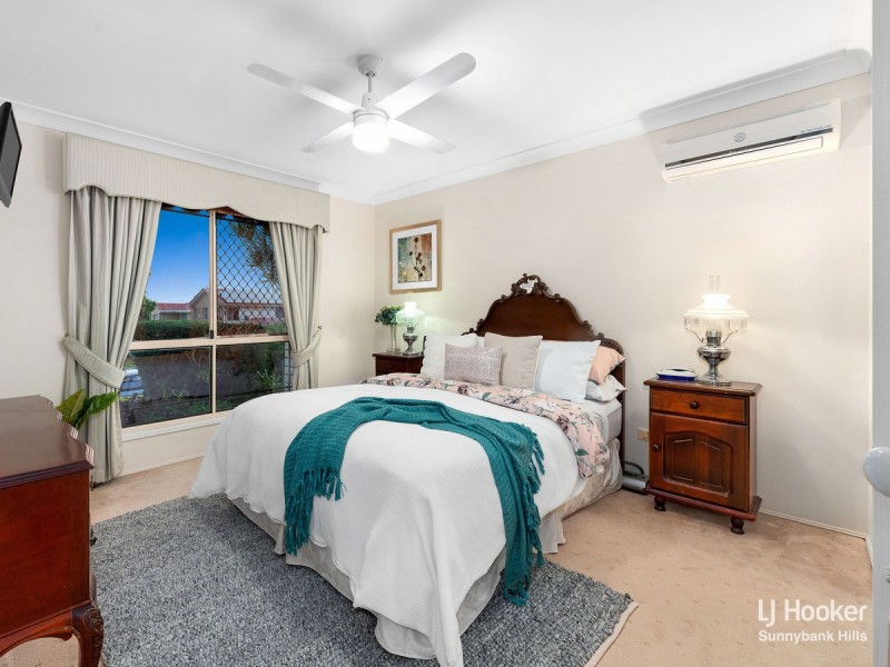 55 Corypha Crescent, Calamvale QLD 4116
