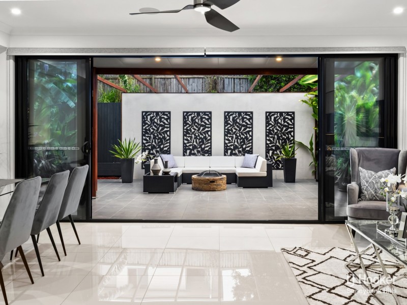 45 Cockatoo Place, Rochedale QLD 4123